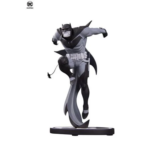 Batman Black & White Statue White Knight by Sean Murphy